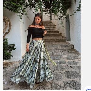 ZARA PRINTED PLEATED MIDI SKIRT